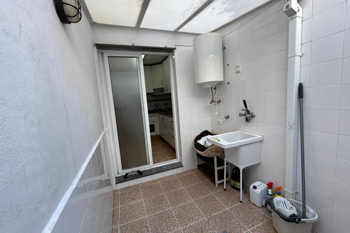 Image No.10-3 Bed Townhouse for sale