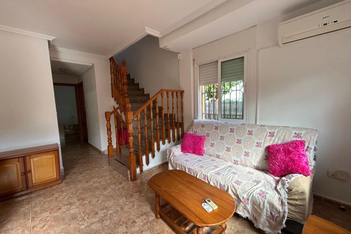 Image No.6-3 Bed Townhouse for sale