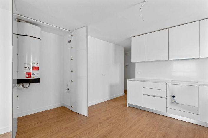 Image No.16-2 Bed Apartment for sale