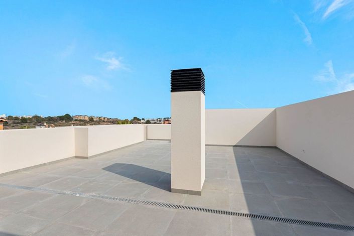 Image No.24-2 Bed Apartment for sale