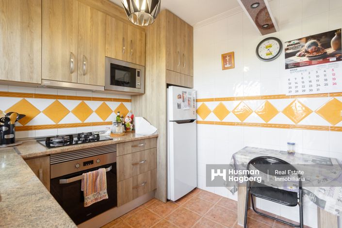 Image No.11-2 Bed Townhouse for sale