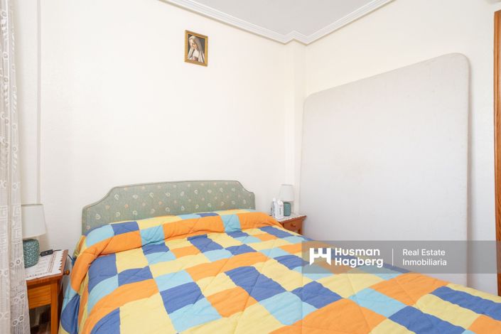 Image No.18-2 Bed Townhouse for sale