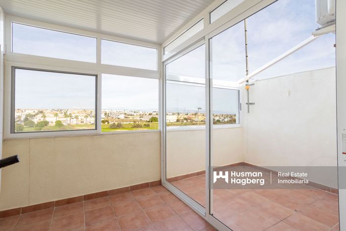 Image No.26-2 Bed Townhouse for sale