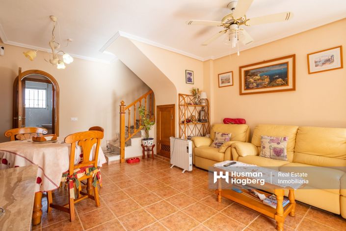 Image No.6-2 Bed Townhouse for sale