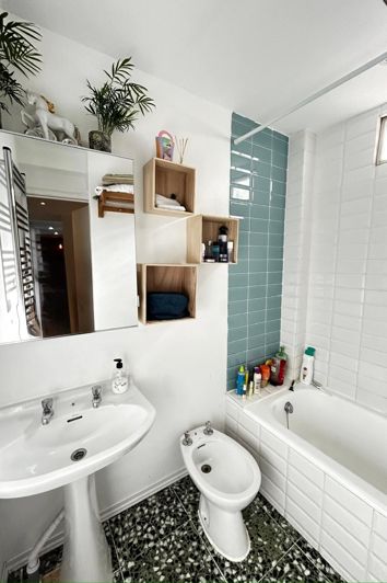 Image No.18-4 Bed Apartment for sale