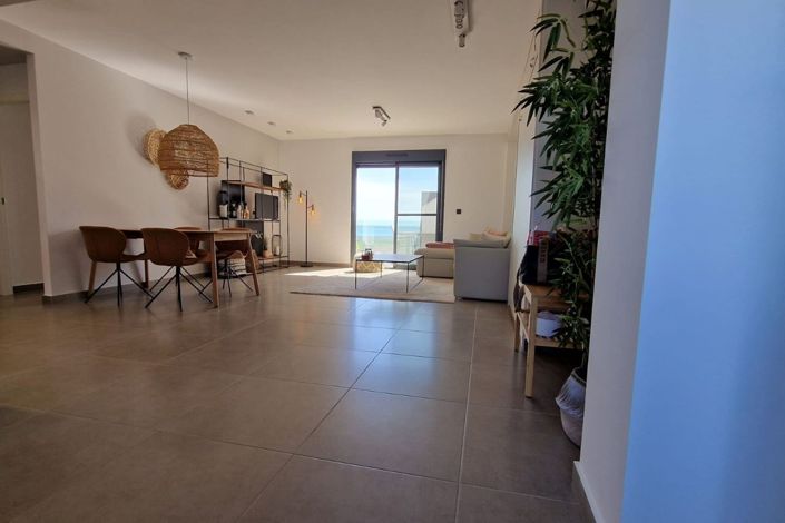 Image No.26-2 Bed Apartment for sale