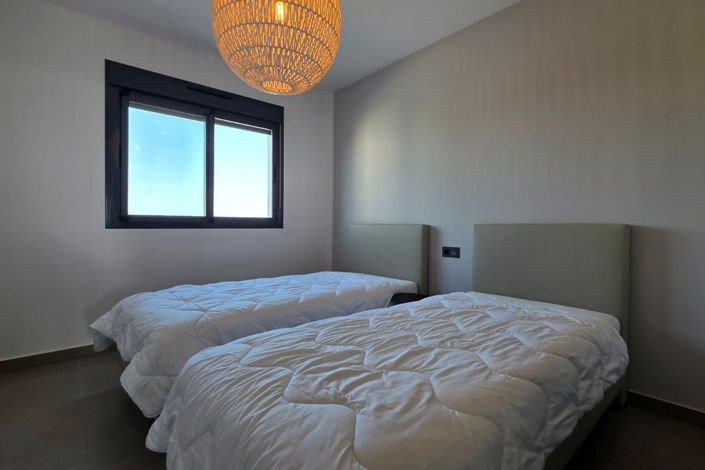 Image No.38-2 Bed Apartment for sale