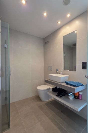 Image No.43-2 Bed Apartment for sale