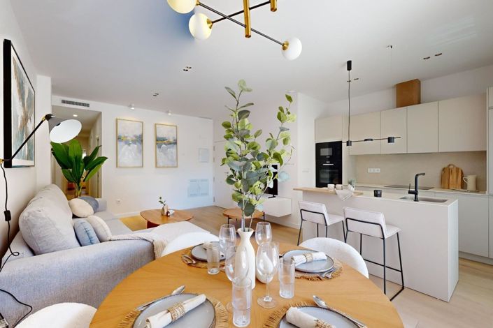 Image No.11-3 Bed Apartment for sale