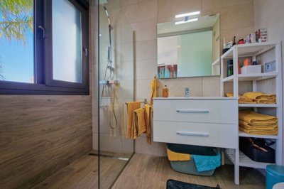 med5nd84fs358cgc9332y-2820x1880