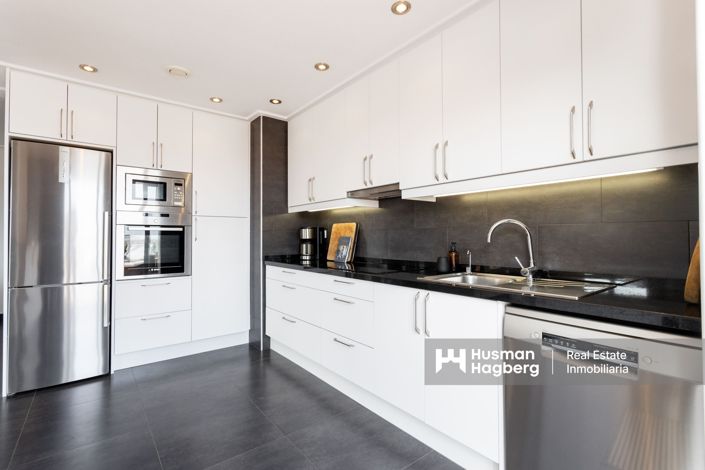 Image No.26-3 Bed Apartment for sale