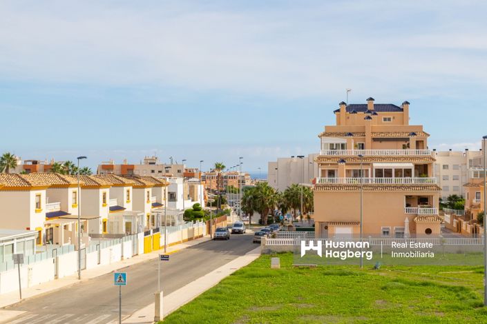 Image No.35-3 Bed Apartment for sale