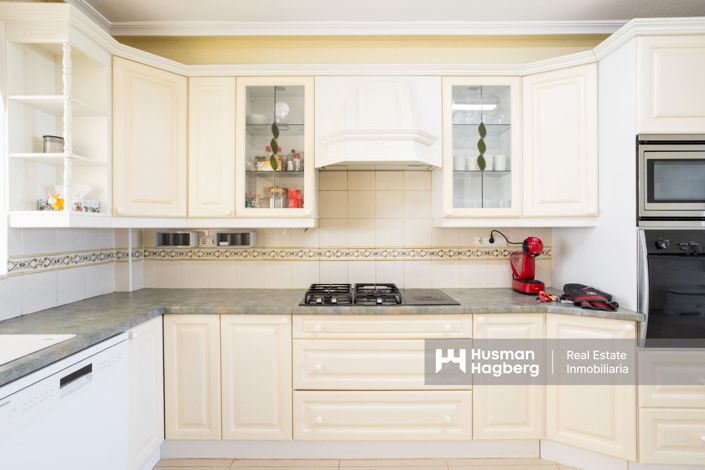 Image No.20-6 Bed Villa for sale