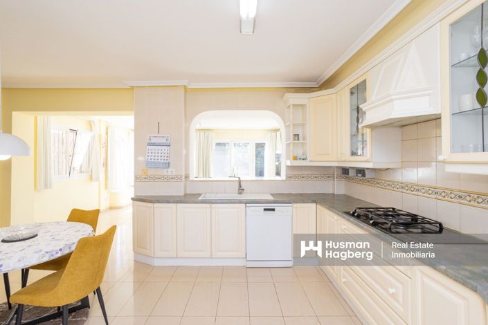 Image No.21-6 Bed Villa for sale