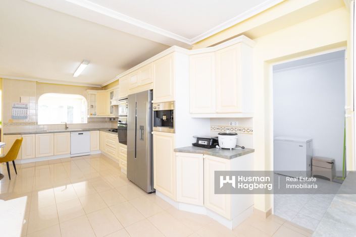 Image No.24-6 Bed Villa for sale