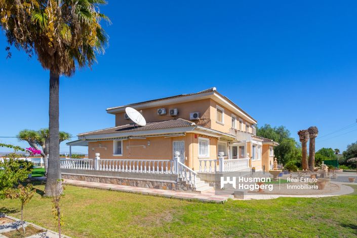 Image No.3-6 Bed Villa for sale