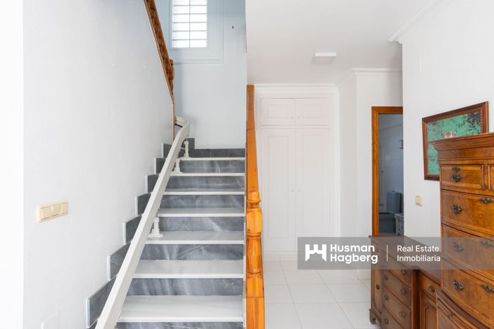 Image No.32-6 Bed Villa for sale