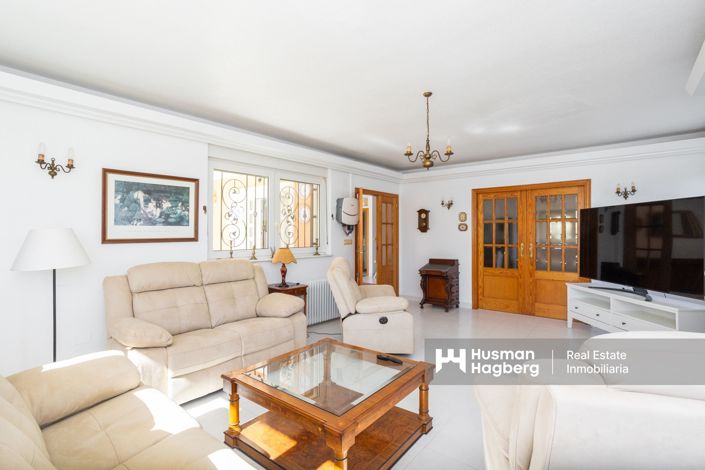 Image No.8-6 Bed Villa for sale