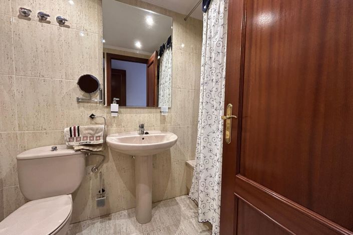 Image No.24-3 Bed Apartment for sale