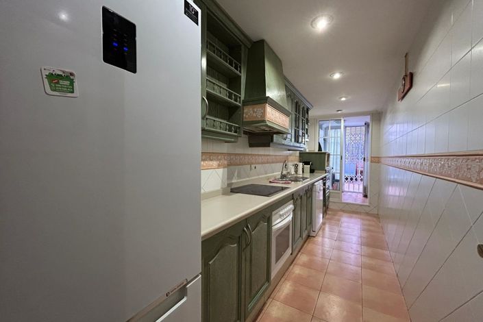 Image No.33-3 Bed Apartment for sale