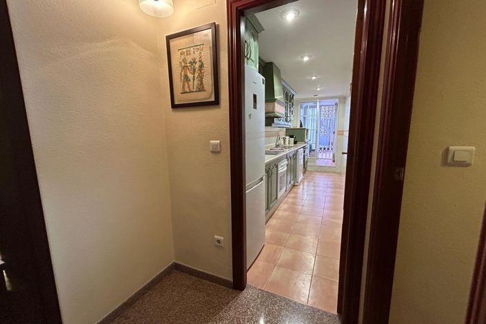 Image No.35-3 Bed Apartment for sale