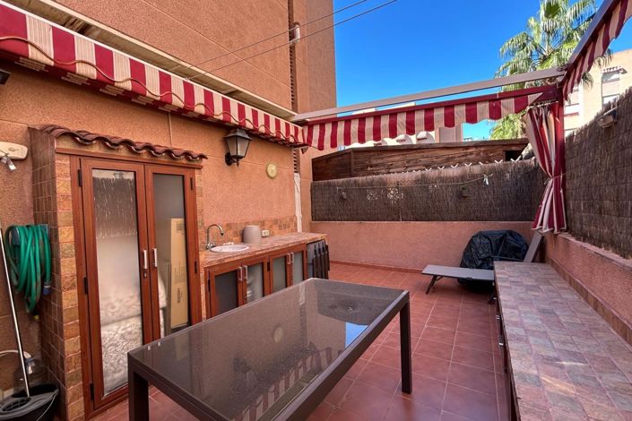 Image No.49-3 Bed Apartment for sale