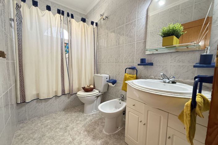 Image No.12-Appartement de 4 chambres à vendre à Los Altos