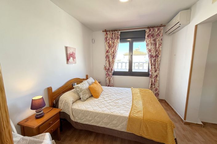 Image No.17-Appartement de 4 chambres à vendre à Los Altos