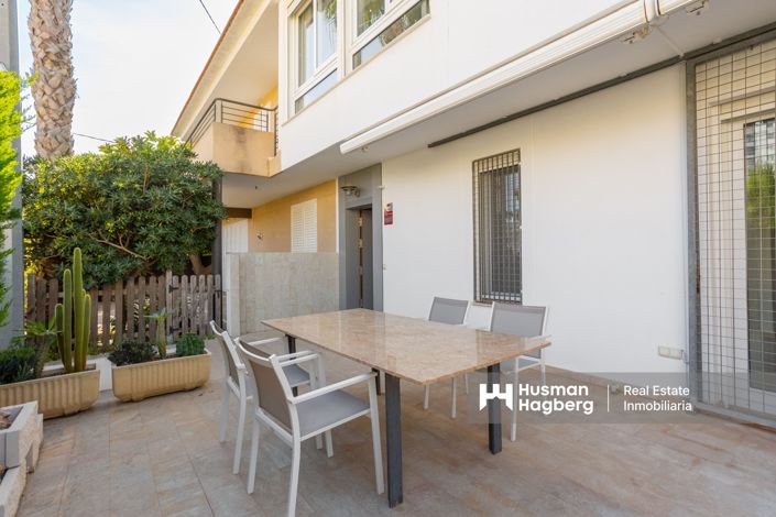 Image No.44-4 Bed Townhouse for sale