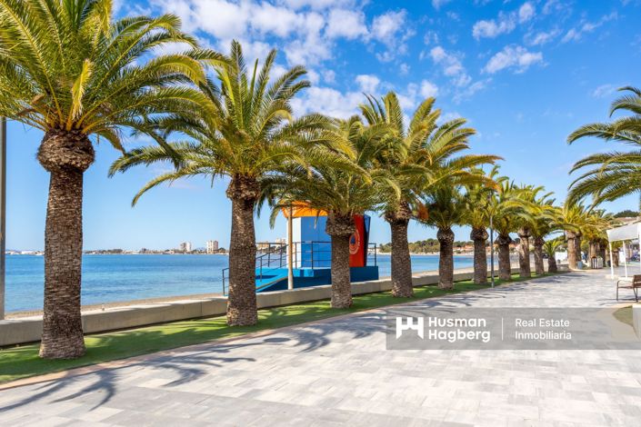 Image No.49-4 Bed Townhouse for sale