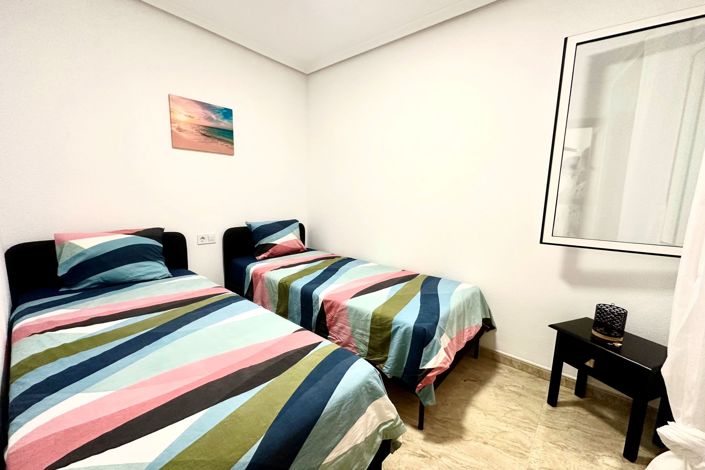 Image No.3-Appartement de 2 chambres à vendre à Alicante