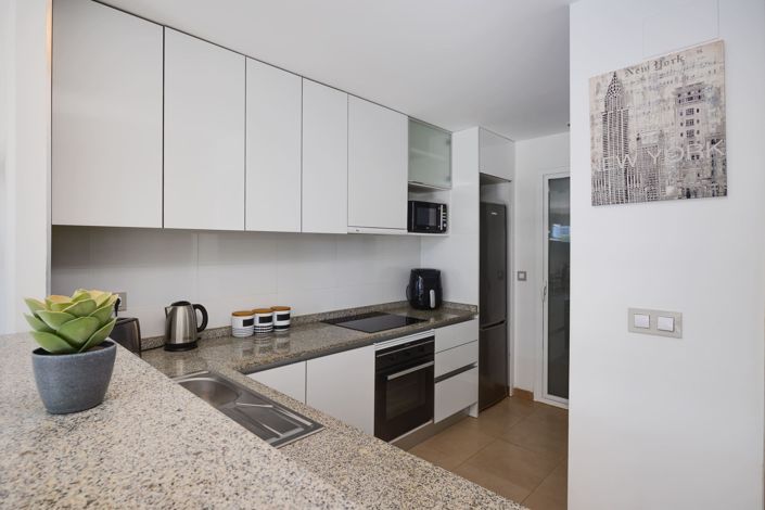 Image No.14-2 Bed Apartment for sale