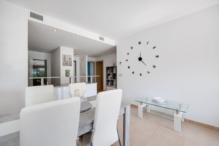 Image No.16-2 Bed Apartment for sale