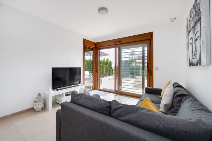 Image No.19-2 Bed Apartment for sale