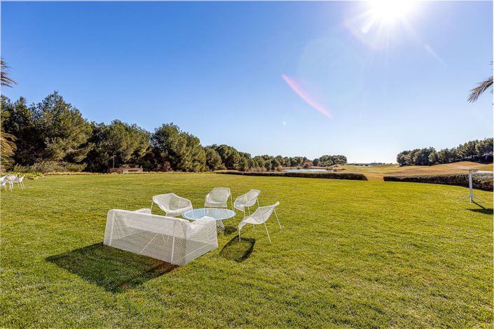 Image No.23-2 Bed Apartment for sale