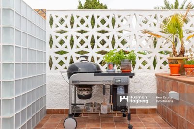 med5nn8nx3358c93dhb60-2820x1880