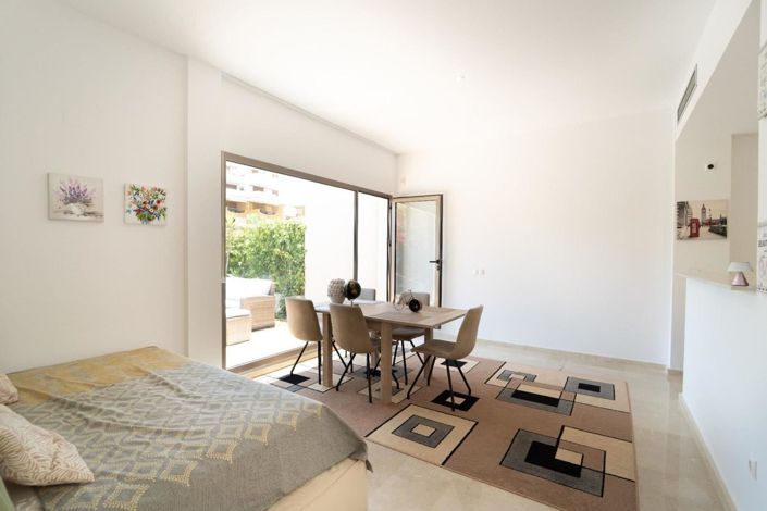 Image No.7-3 Bed Townhouse for sale