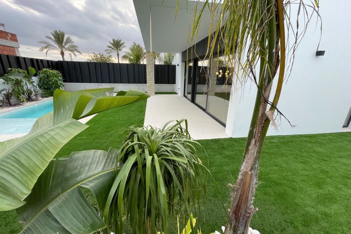 Image No.5-3 Bed Villa for sale