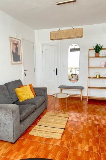 Image No.23-2 Bed Apartment for sale