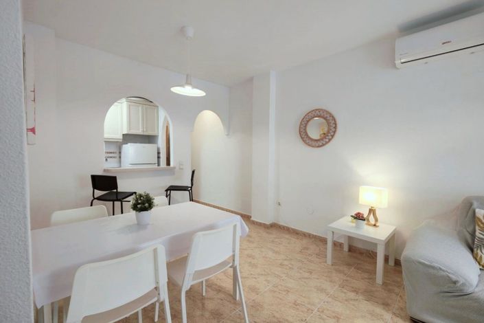 Image No.9-Villa de 2 chambres à vendre à Alicante