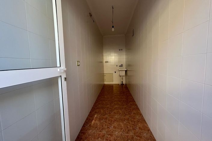 Image No.30-3 Bed Townhouse for sale