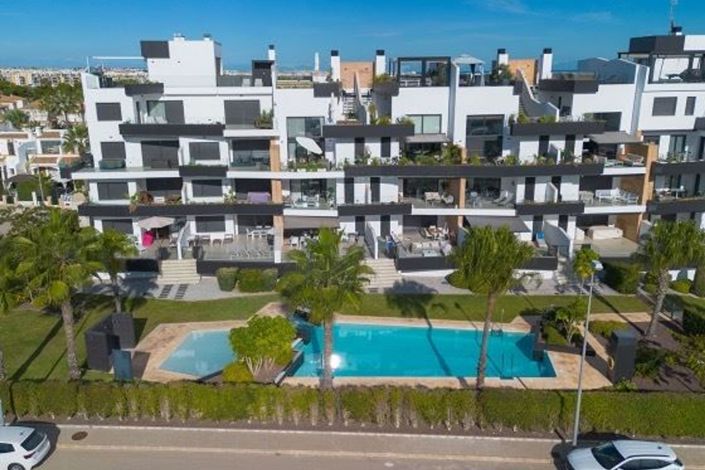 Image No.32-Appartement de 2 chambres à vendre à La Zenia