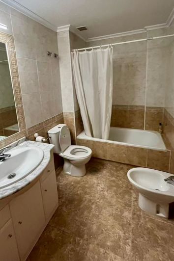 Image No.7-2 Bed Apartment for sale