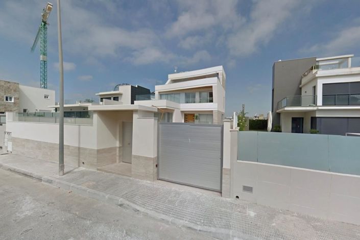 Image No.6-4 Bed Villa for sale