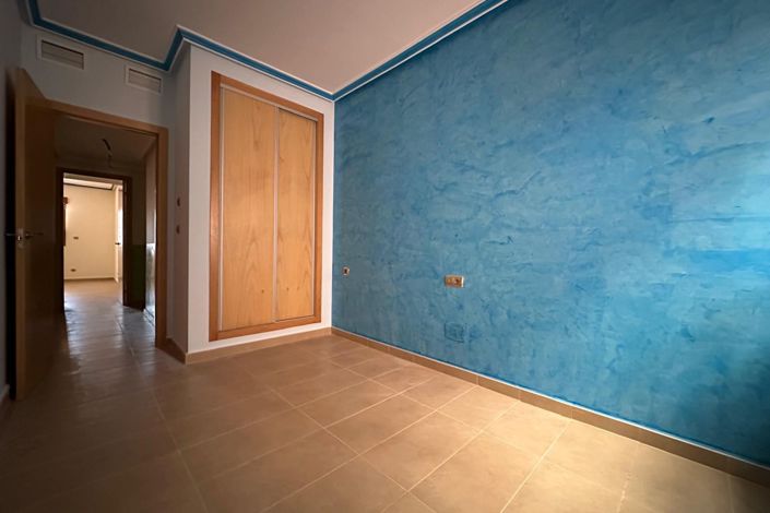 Image No.13-4 Bed Apartment for sale