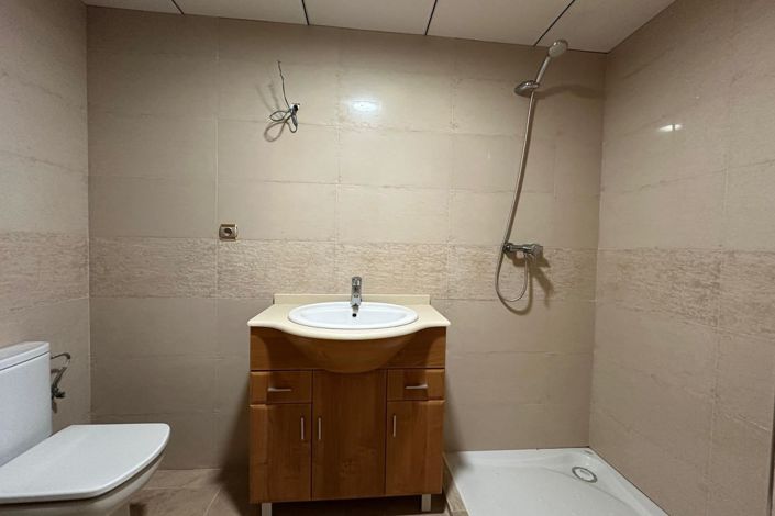 Image No.16-4 Bed Apartment for sale