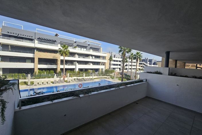 Image No.20-2 Bed Apartment for sale