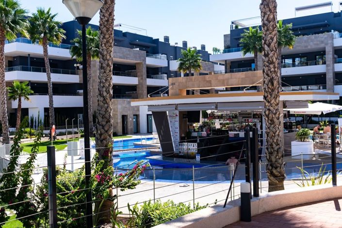 Image No.30-2 Bed Apartment for sale