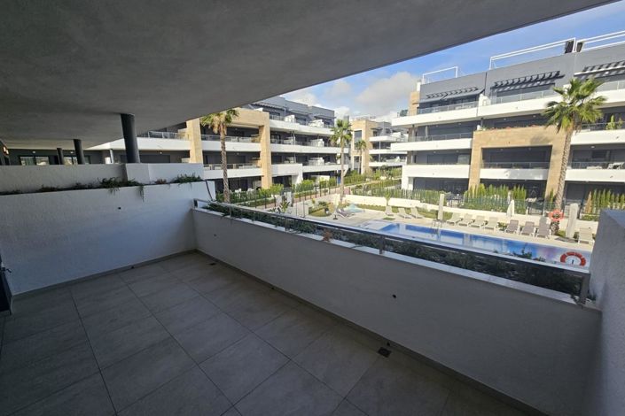 Image No.4-2 Bed Apartment for sale