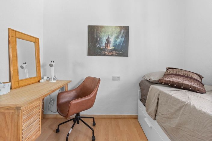 Image No.13-2 Bed Apartment for sale